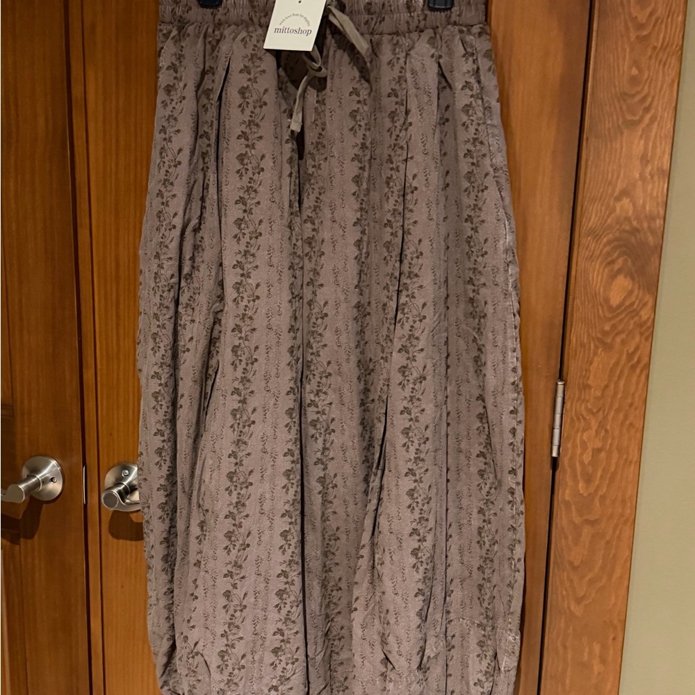 Mittoshop Taupe Floral Ballon Pant